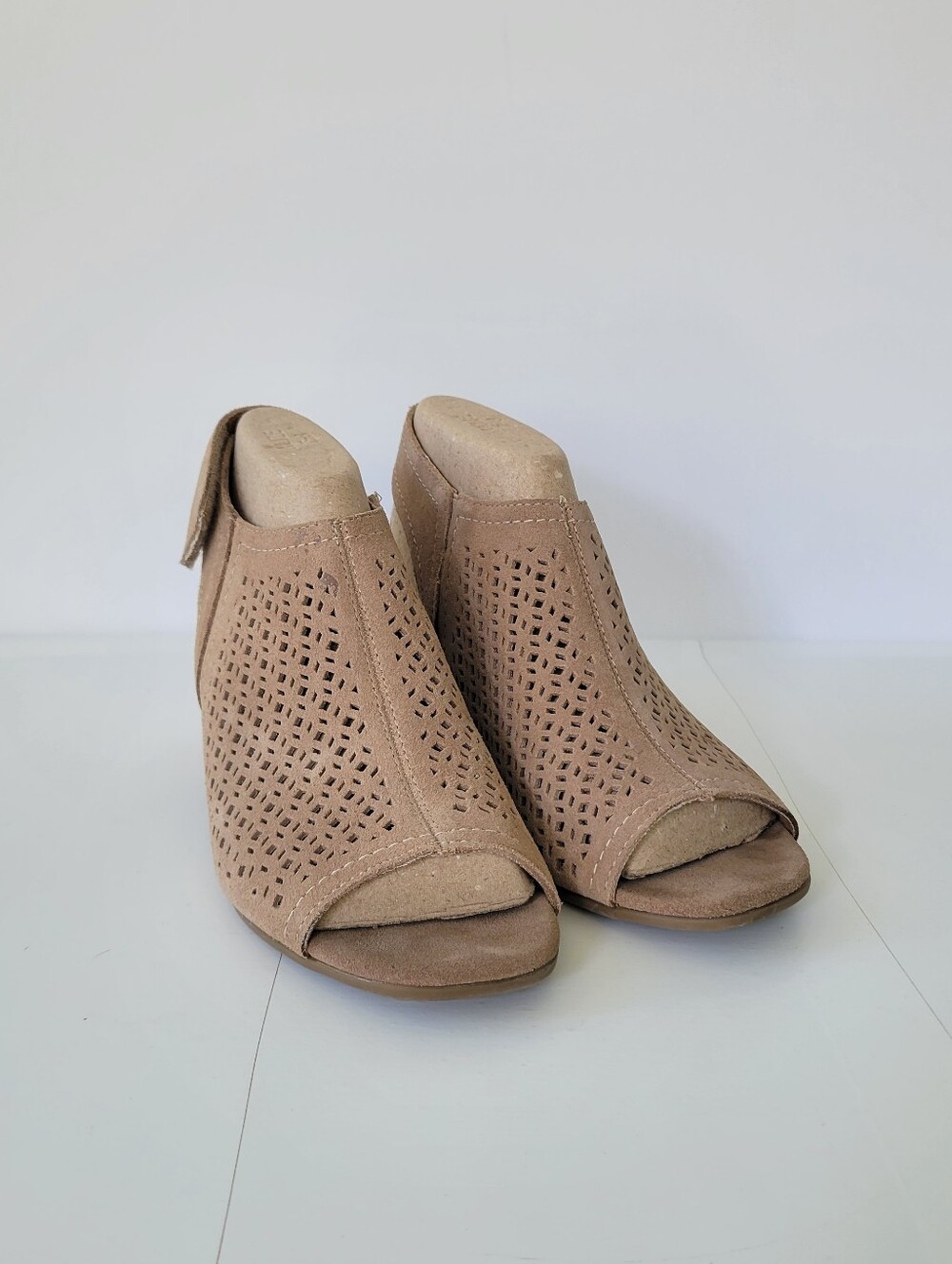 Sonoma Peep Toe Lylah Sandal